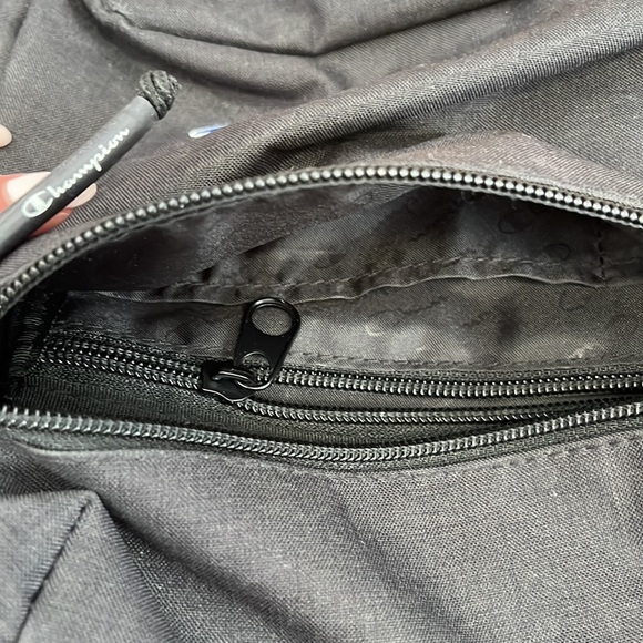 EUC mini black champion bag - Picture 4 of 4